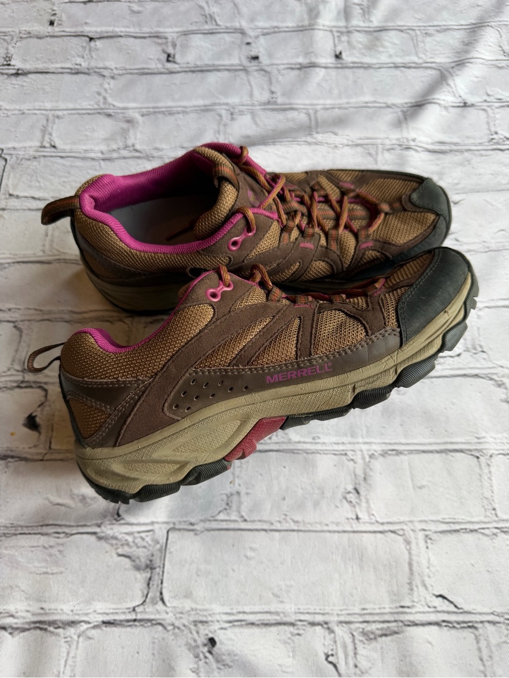 Merrell Calia Otter Outdoor Shoes Hiking Trail Running Women’s 8.5 EU 39